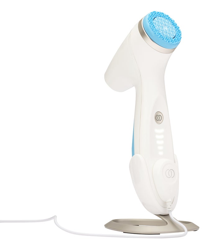 Nu Skin ageLOC LumiSpa iO am laden